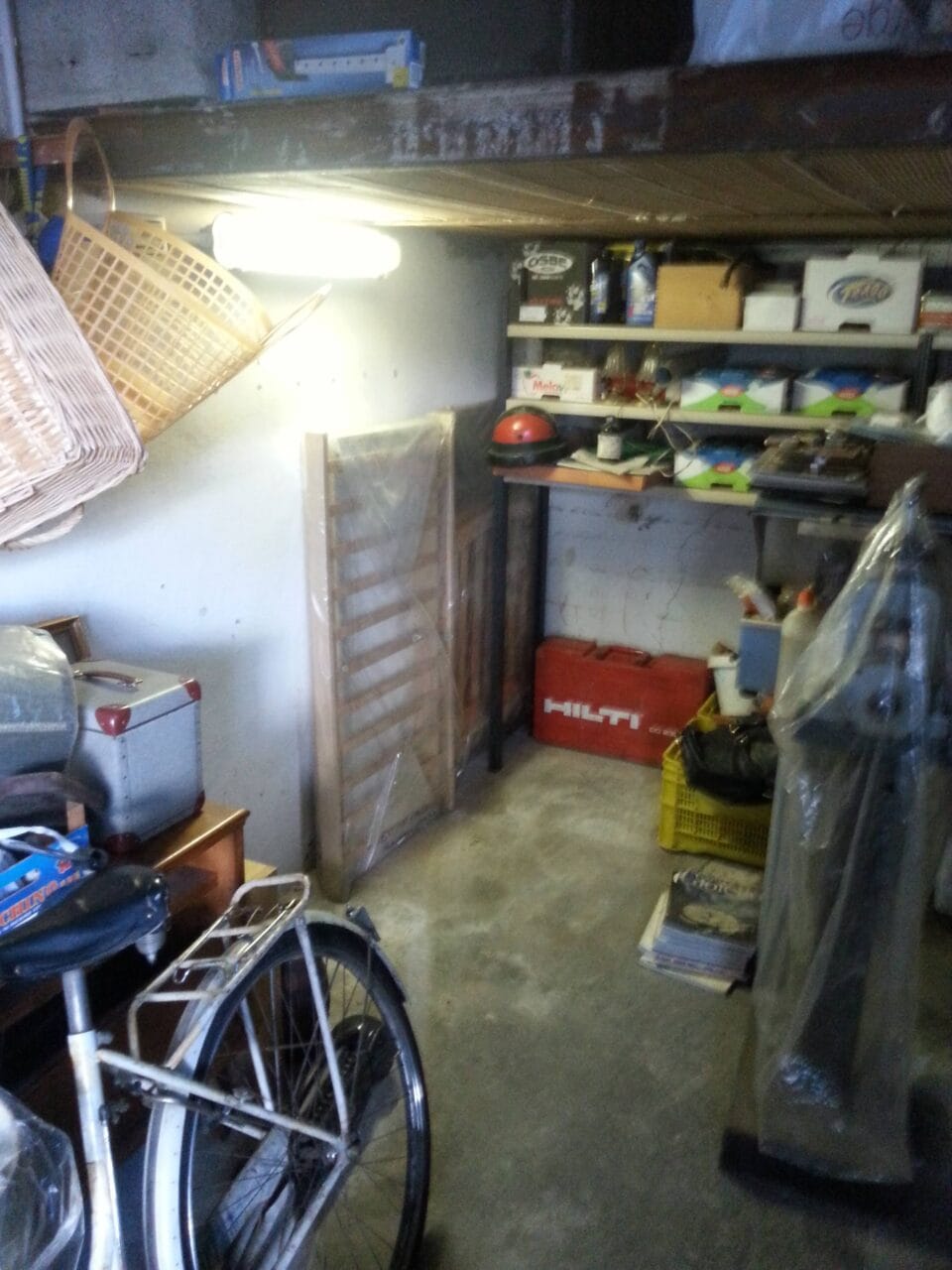 il garage nel 2014 ancora senza banco da lavoro