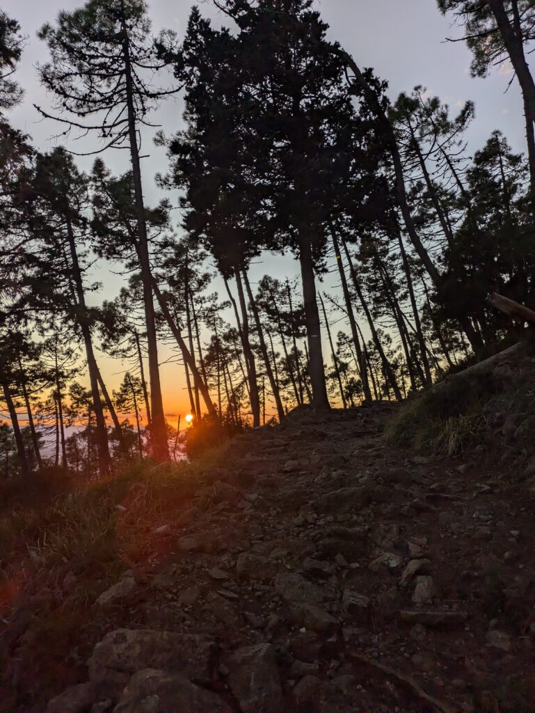 Tramonto sul Monteferrato in una sera di autunno