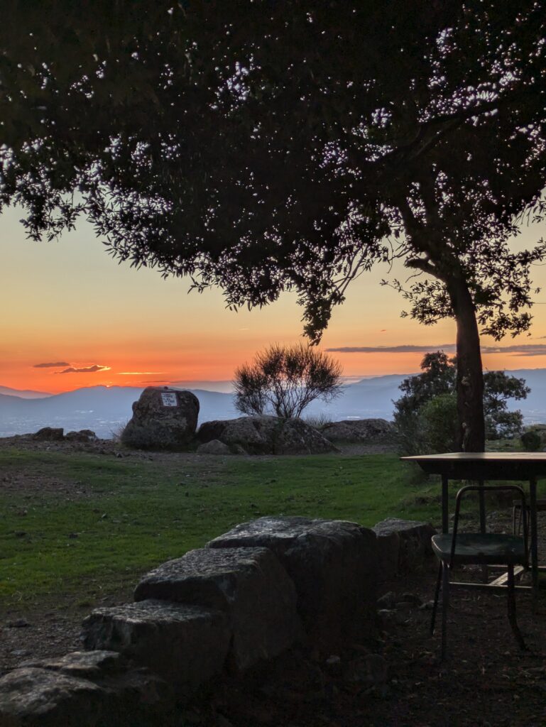 Tramonto sul Monteferrato in una sera di autunno