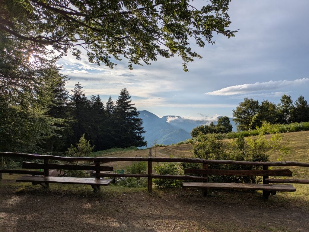 Veduta in direzione Torri dal Rifugio Pacini